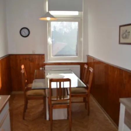 Ehlers-bastelstudio Apartment